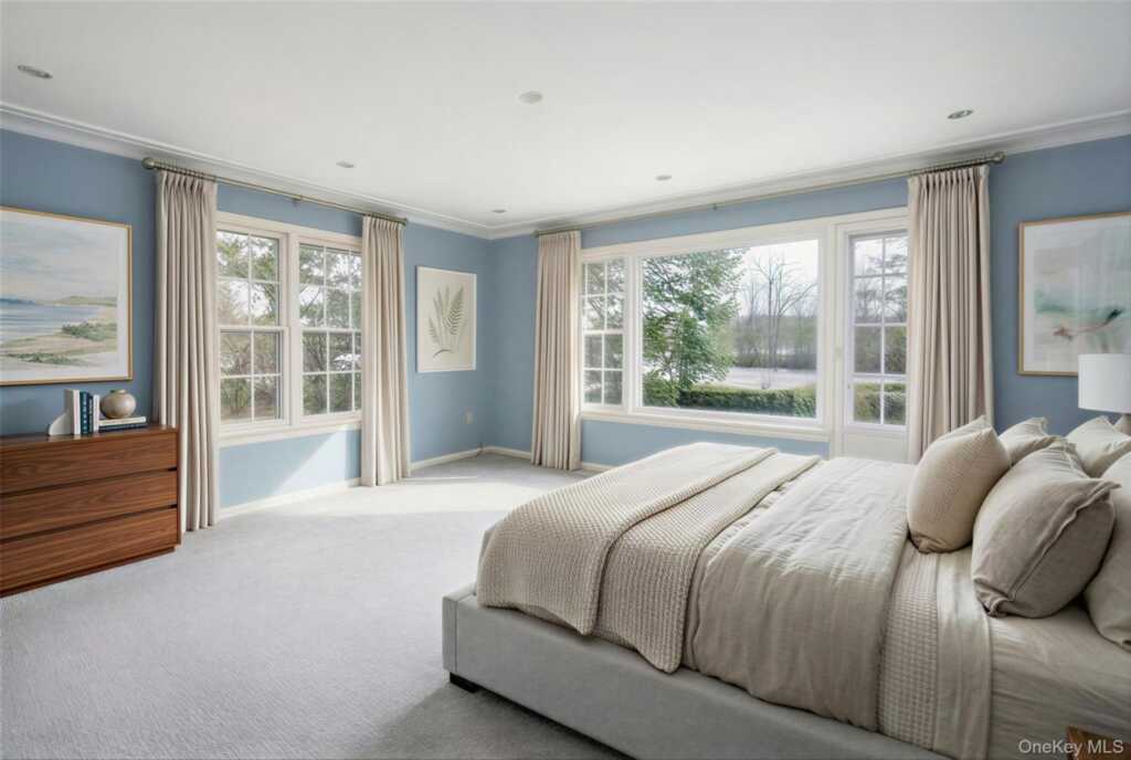 180 Wilmot Road, New Rochelle, NY 10804 - Photo 7 of 26