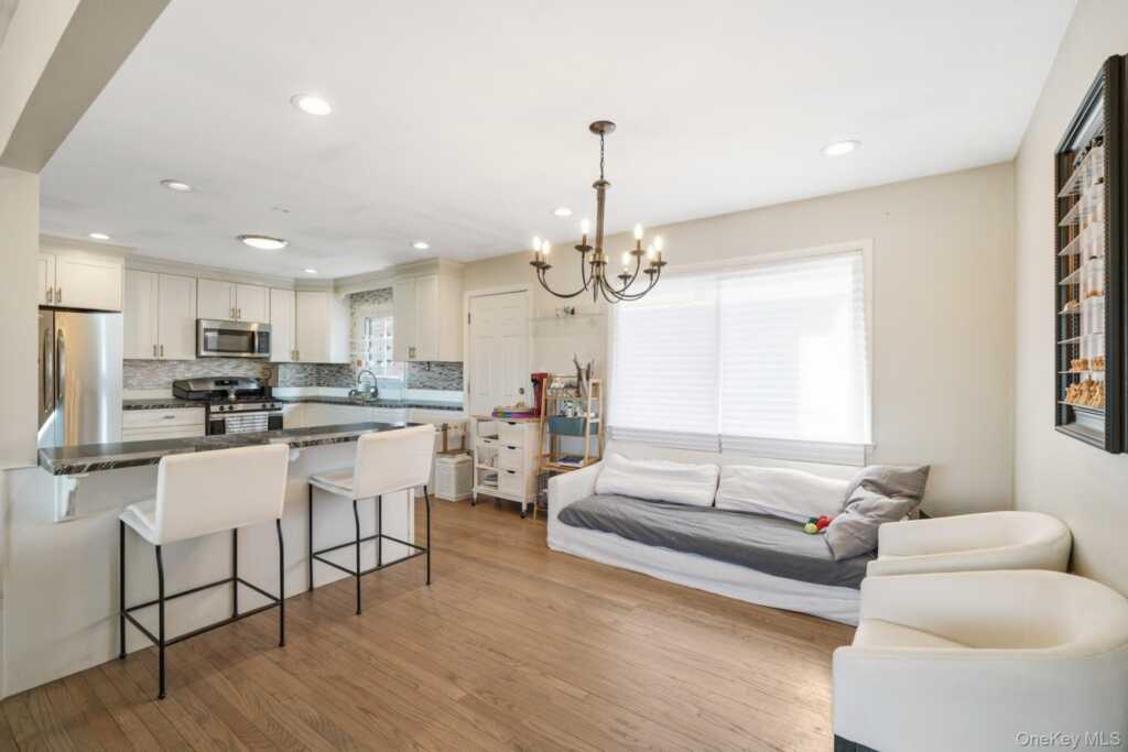 14 Dickinson Avenue, Nyack, NY 10960 - Photo 11 of 49