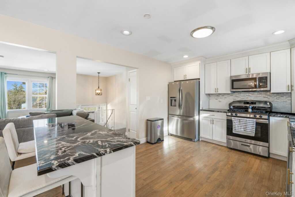 14 Dickinson Avenue, Nyack, NY 10960 - Photo 14 of 49