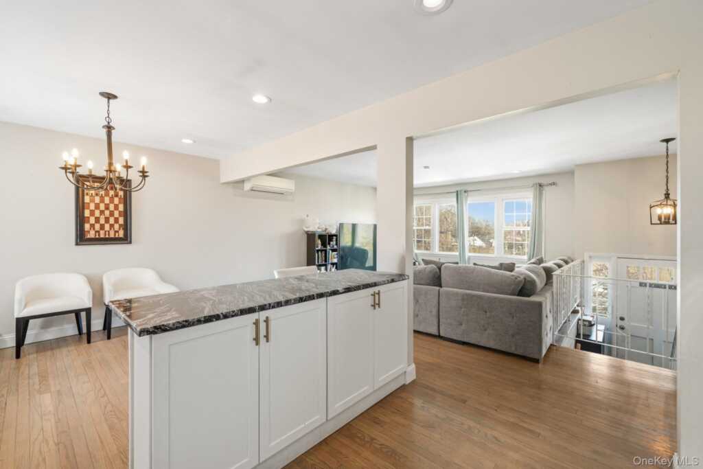 14 Dickinson Avenue, Nyack, NY 10960 - Photo 15 of 49