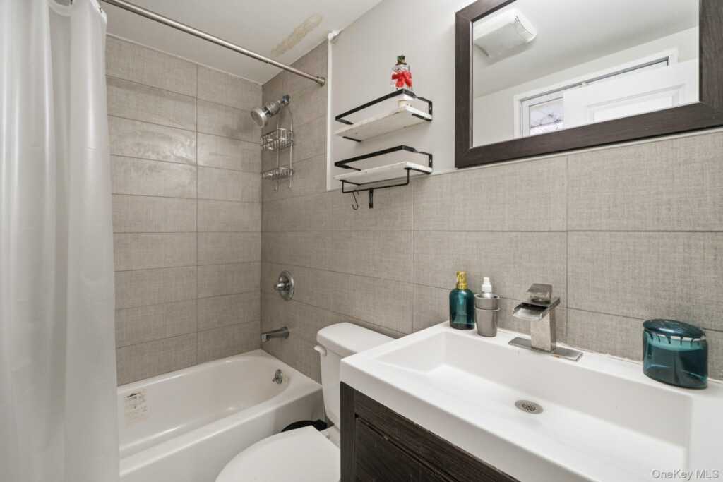 14 Dickinson Avenue, Nyack, NY 10960 - Photo 22 of 49