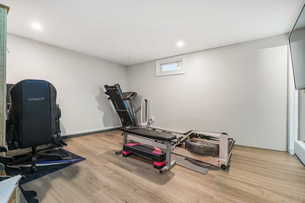 14 Dickinson Avenue, Nyack, NY 10960 - Photo 31 of 49