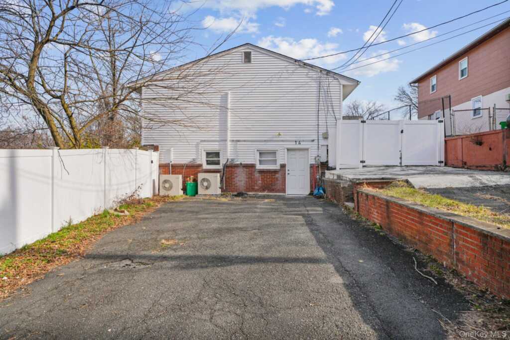 14 Dickinson Avenue, Nyack, NY 10960 - Photo 46 of 49
