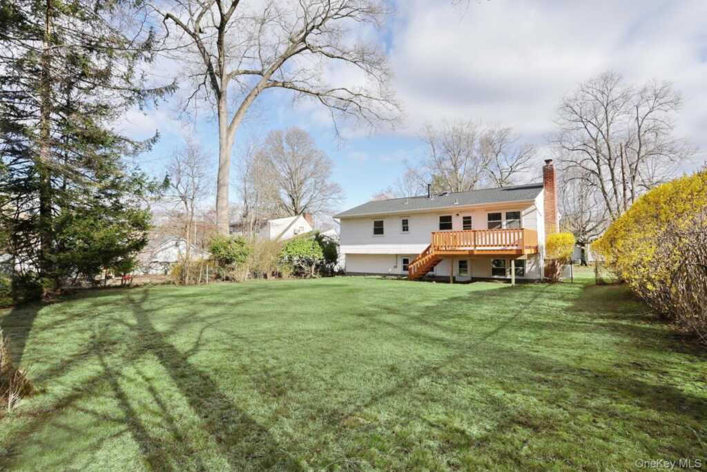 49 E Hall Avenue, New City, NY 10956 - Photo 30 of 42