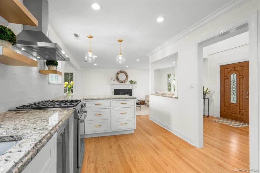 1127 Jensen Avenue, Rye, NY 10543 - Photo 13 of 48