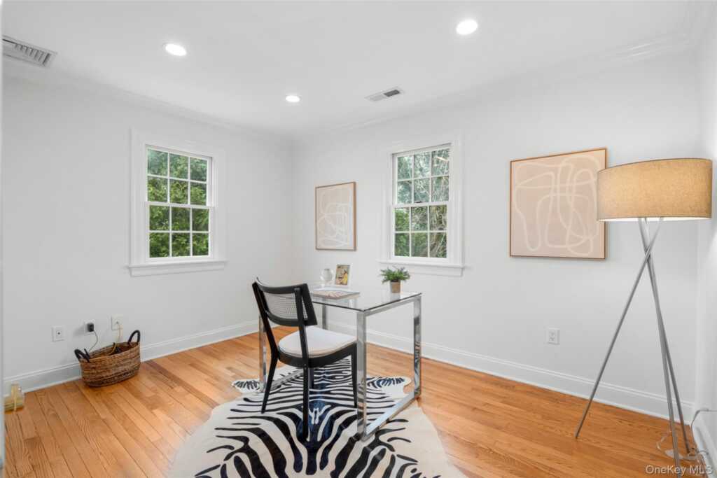 1127 Jensen Avenue, Rye, NY 10543 - Photo 16 of 48