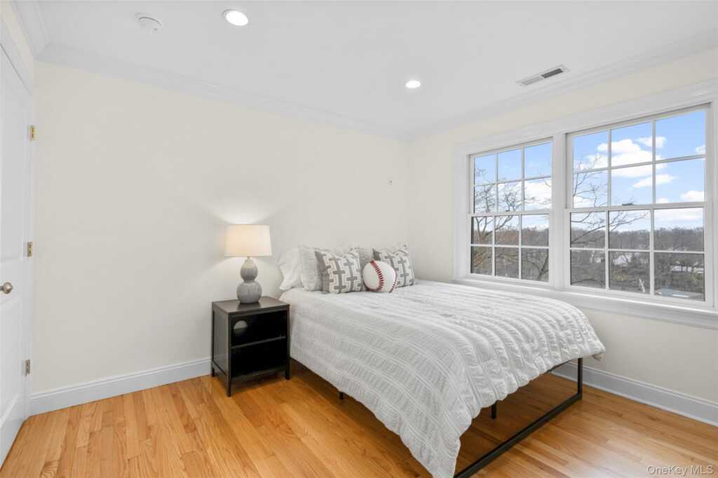 1127 Jensen Avenue, Rye, NY 10543 - Photo 20 of 48
