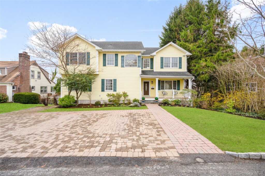 1127 Jensen Avenue, Rye, NY 10543 - Photo 35 of 48