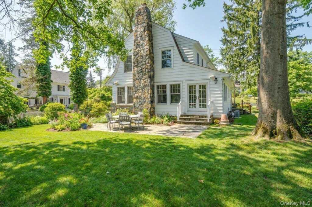 525 Milton Road, Rye, NY 10580 - Photo 3 of 45