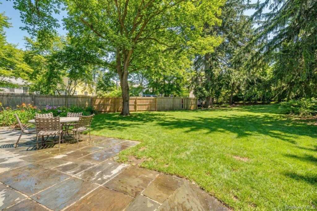 525 Milton Road, Rye, NY 10580 - Photo 5 of 45