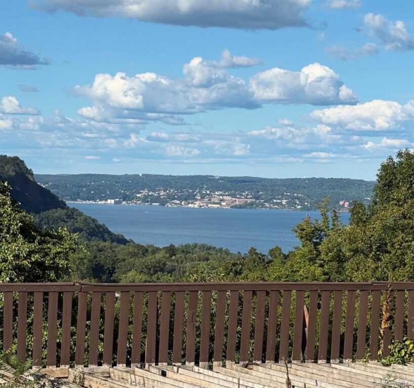 391 Sierra Vista Lane, Valley Cottage, NY 10989 - Photo 27 of 30