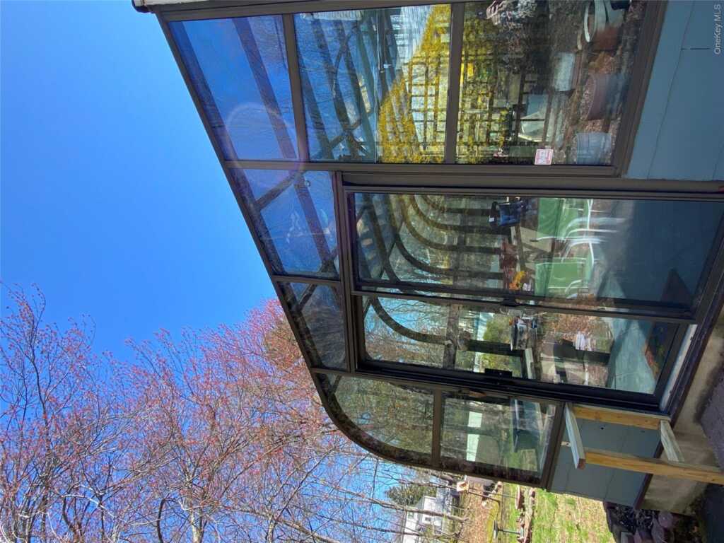 315 Manor Boulevard, Pearl River, NY 10965 - Photo 29 of 33