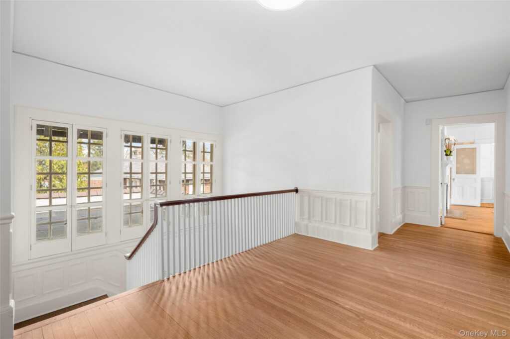 9 Forest Place, New Rochelle, NY 10804 - Photo 16 of 47