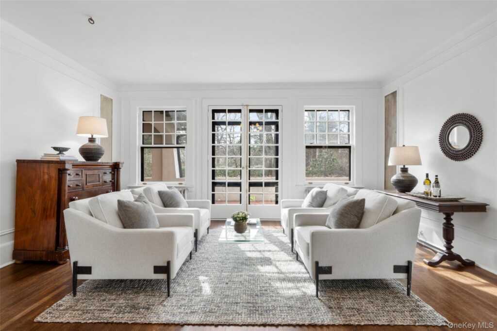 9 Forest Place, New Rochelle, NY 10804 - Photo 7 of 47