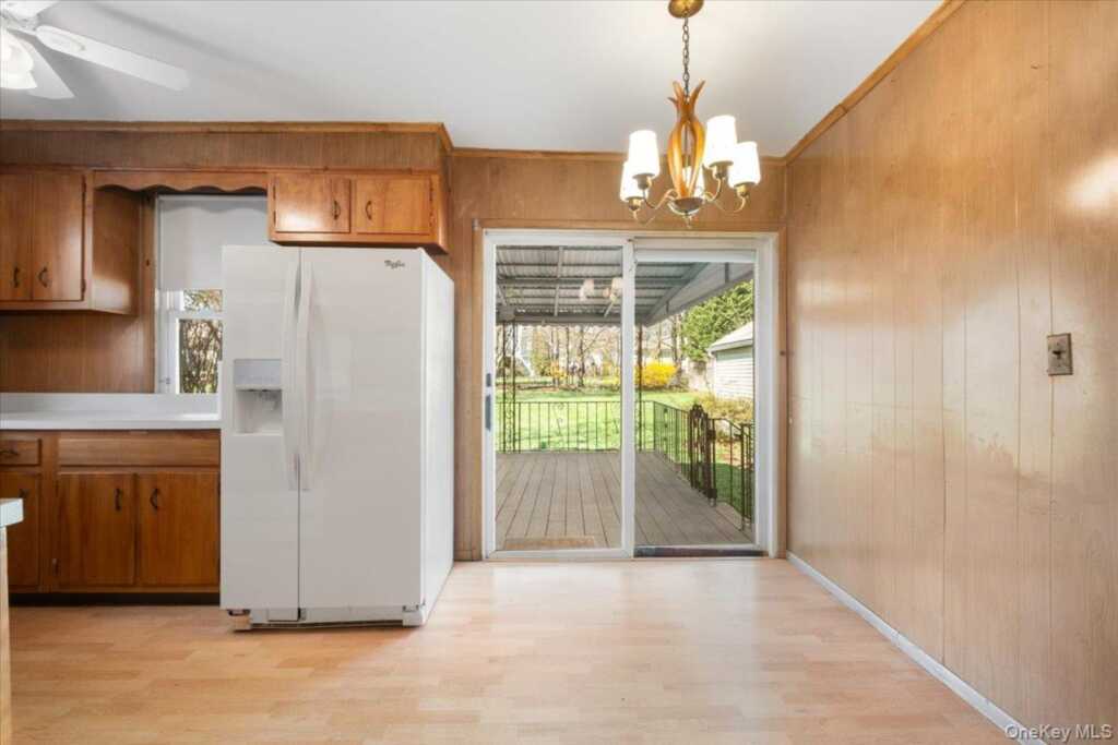 18 Faneuil Place, New Rochelle, NY 10801 - Photo 14 of 40