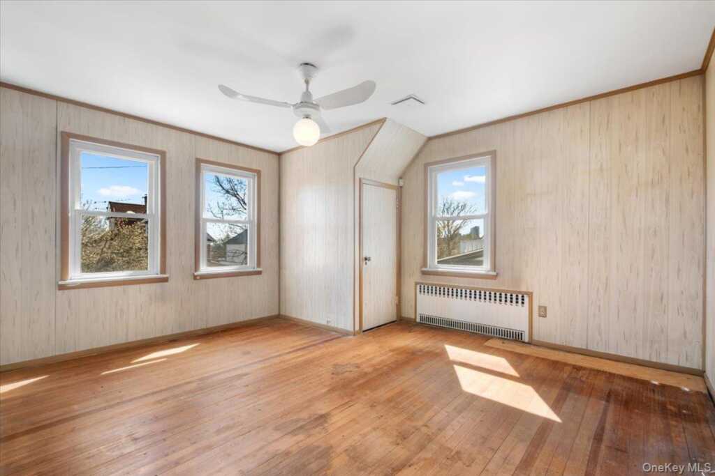 18 Faneuil Place, New Rochelle, NY 10801 - Photo 18 of 40