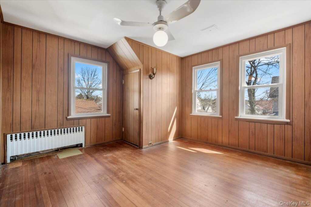 18 Faneuil Place, New Rochelle, NY 10801 - Photo 22 of 40