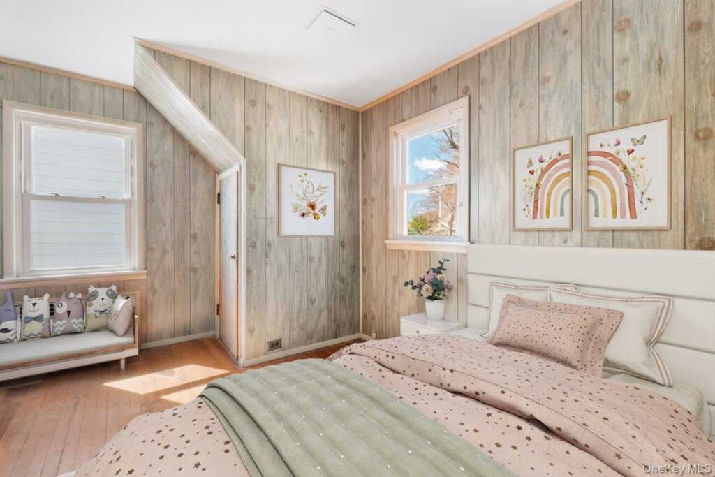 18 Faneuil Place, New Rochelle, NY 10801 - Photo 26 of 40