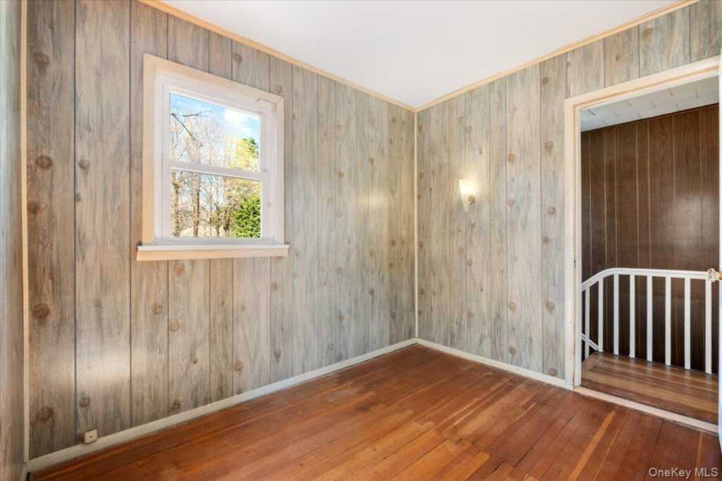 18 Faneuil Place, New Rochelle, NY 10801 - Photo 28 of 40