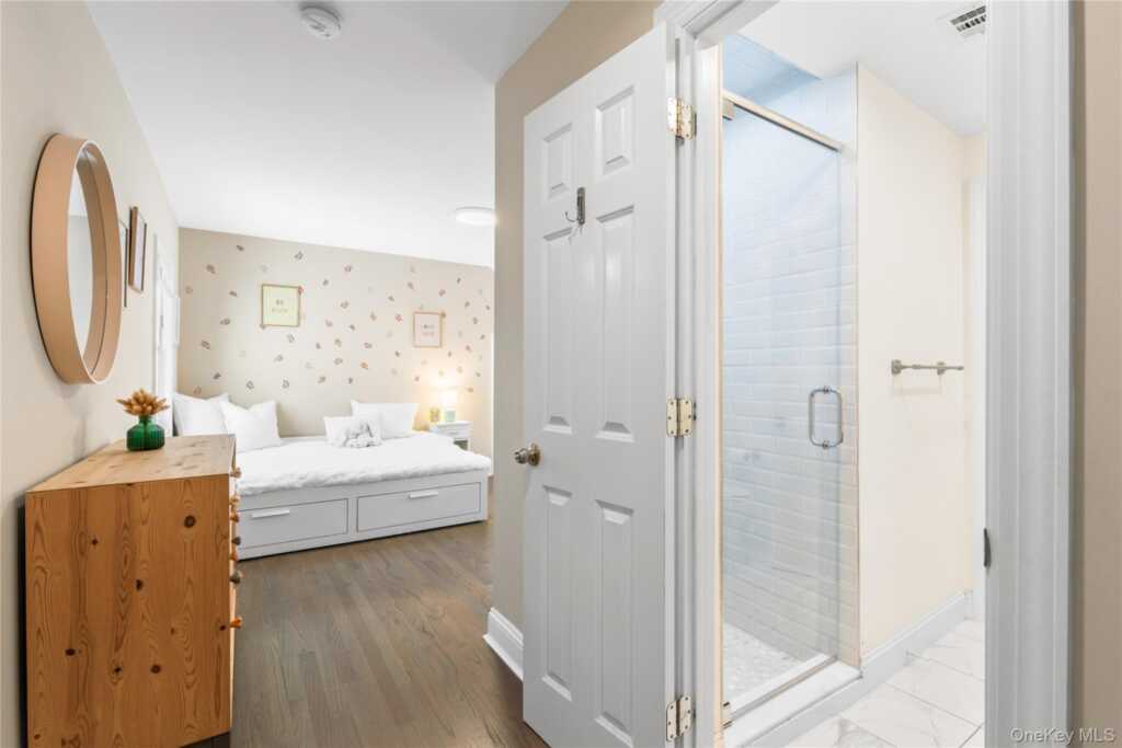 947 Shore Acres Drive, Rye, NY 10543 - Photo 25 of 44