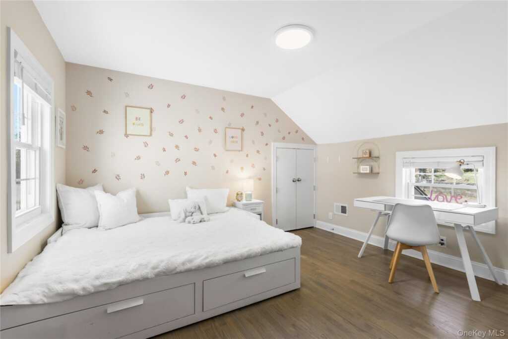 947 Shore Acres Drive, Rye, NY 10543 - Photo 26 of 44