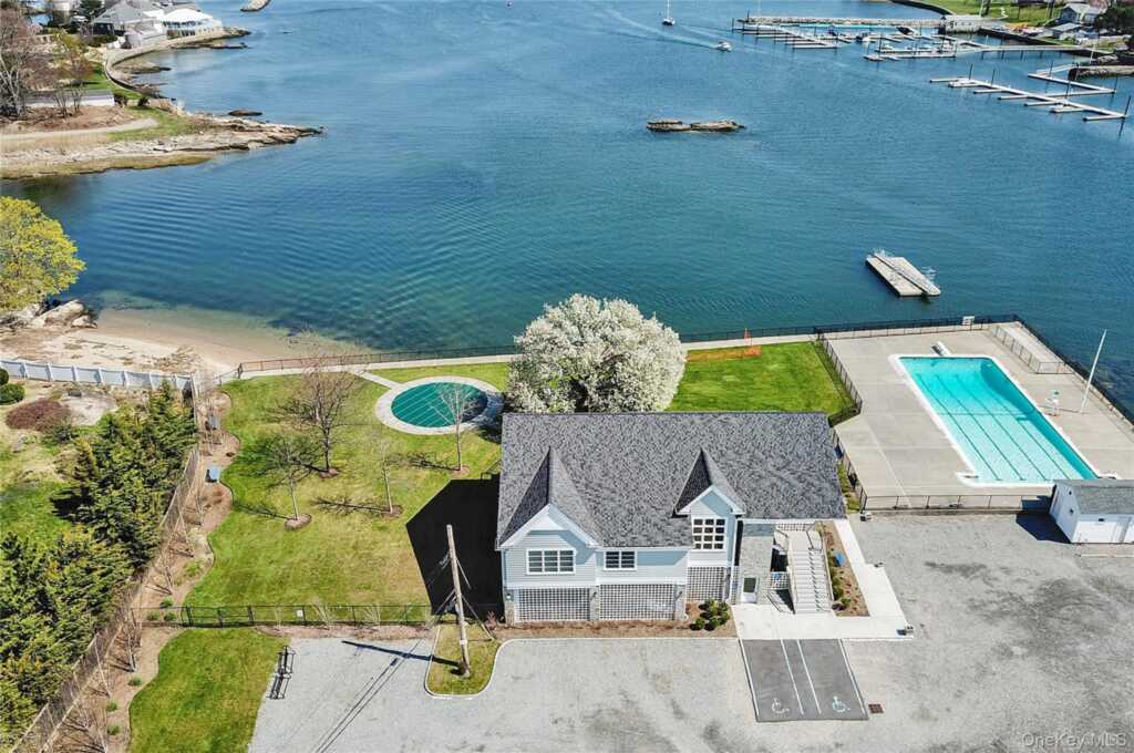 947 Shore Acres Drive, Rye, NY 10543 - Photo 38 of 44