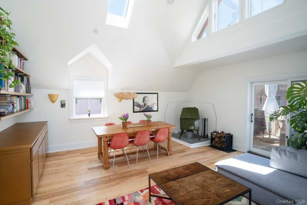 52 Jefferson Street, Nyack, NY 10960 - Photo 5 of 29