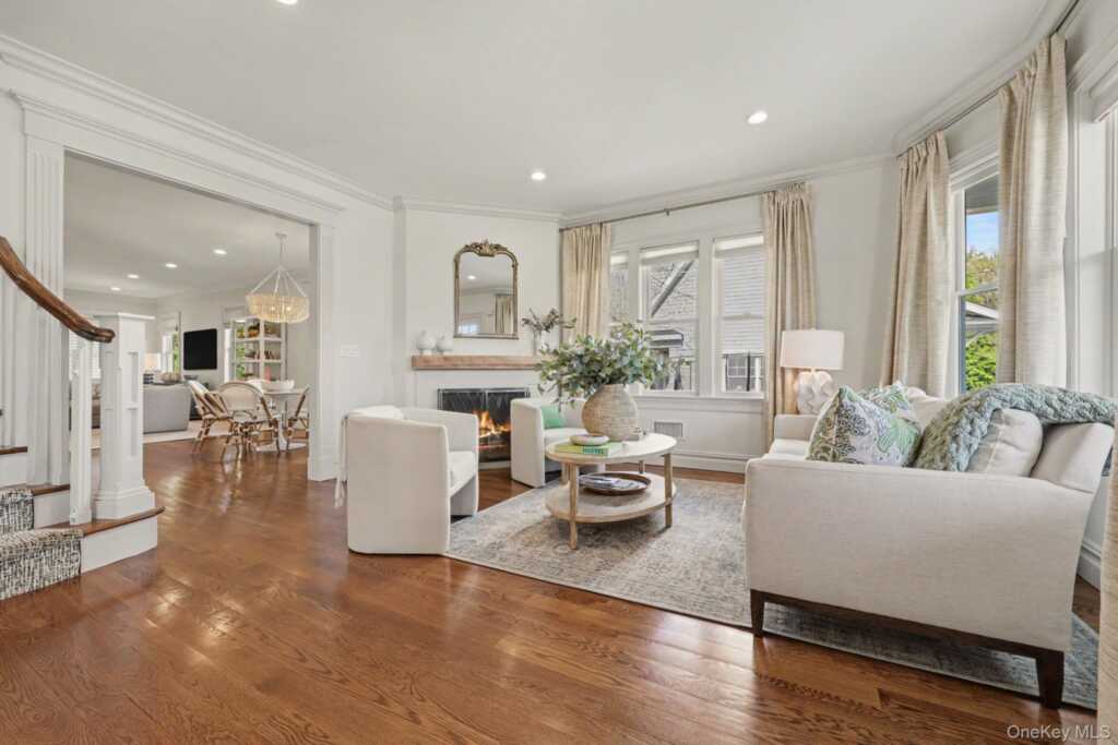 30 Wainwright Street, Rye, NY 10580 - Photo 4 of 37