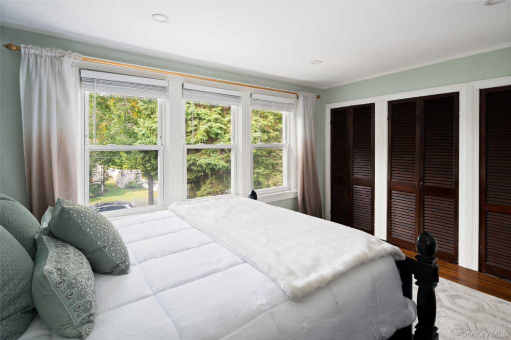 737 Bradley Street, Rye, NY 10543 - Photo 18 of 34