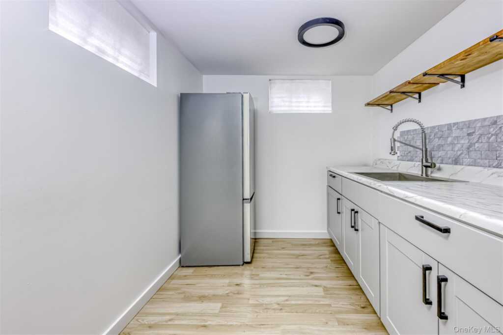 16 S Lexow Avenue, Nanuet, NY 10954 - Photo 17 of 21