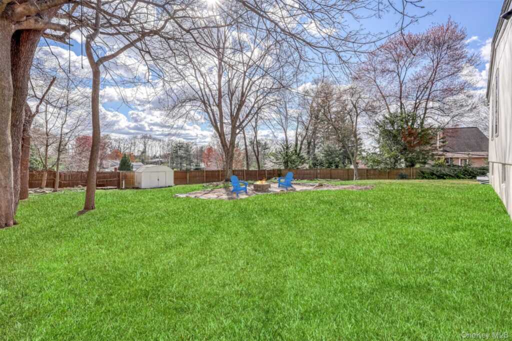 16 S Lexow Avenue, Nanuet, NY 10954 - Photo 5 of 21