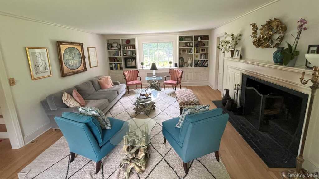 8 Holly Lane, Rye, NY 10580 - Photo 13 of 27