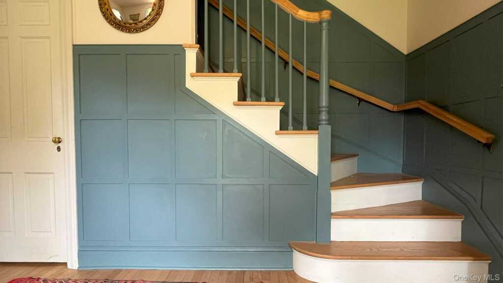 8 Holly Lane, Rye, NY 10580 - Photo 6 of 27