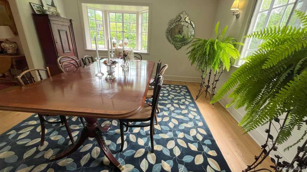 8 Holly Lane, Rye, NY 10580 - Photo 8 of 27