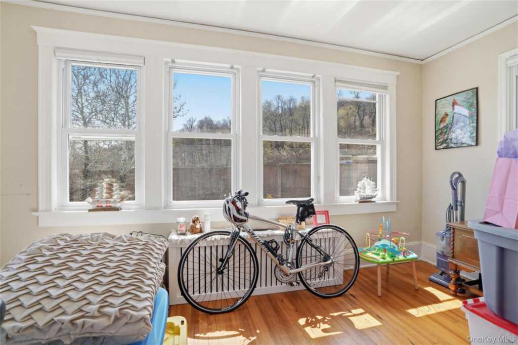 148 Clinton Avenue, Nyack, NY 10960 - Photo 11 of 30