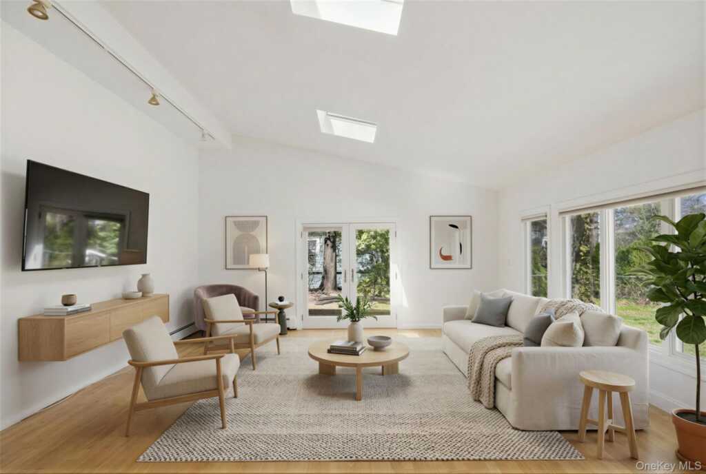 17 Old Orchard Road, Rye, NY 10573 - Photo 4 of 20