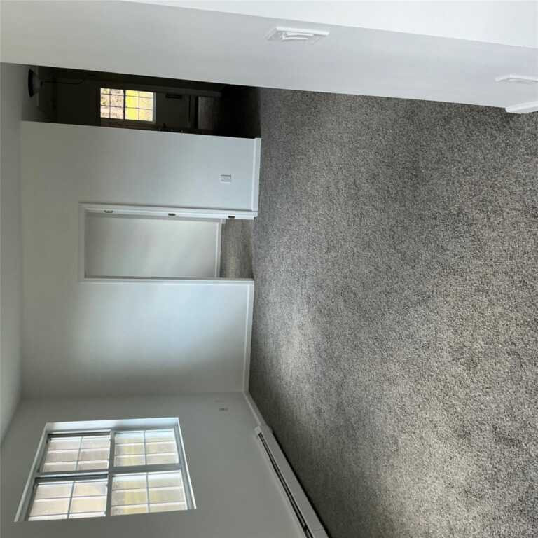 63 Pipetown Hill Road, Nanuet, NY 10954 - Photo 12 of 14