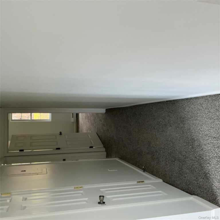 63 Pipetown Hill Road, Nanuet, NY 10954 - Photo 13 of 14