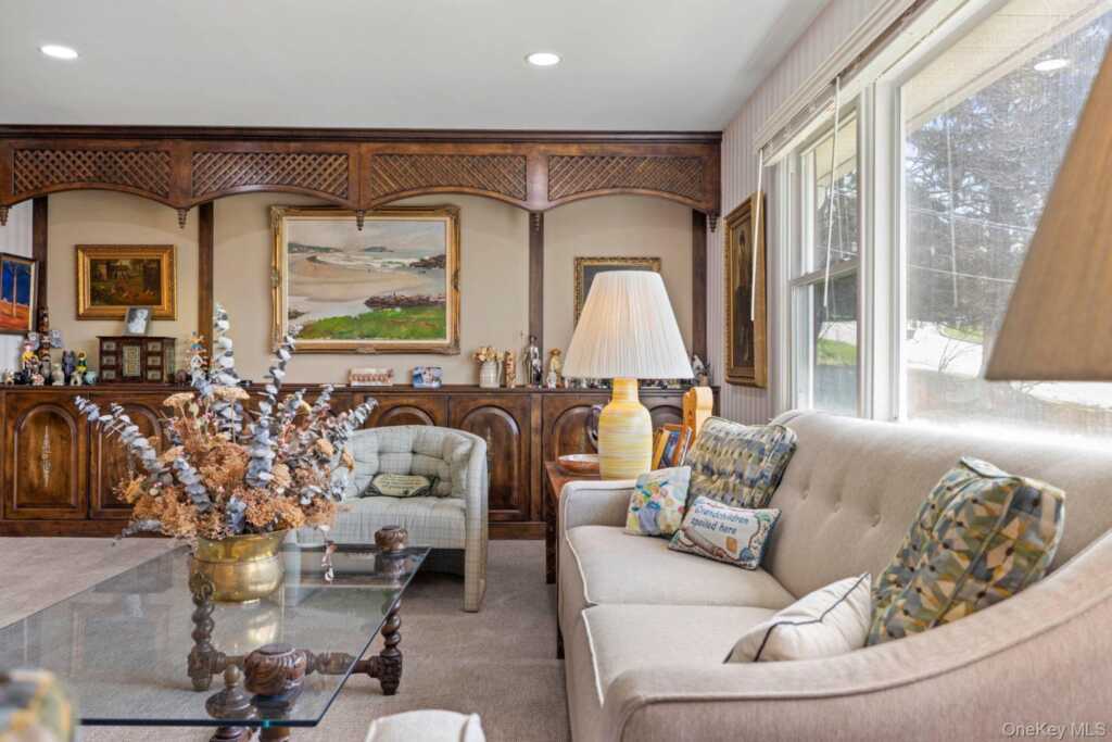 651 Andover Road, Valley Cottage, NY 10989 - Photo 15 of 47