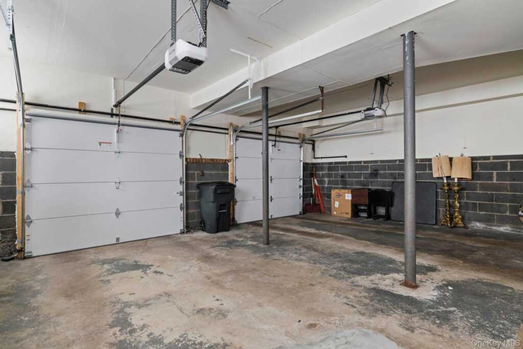 651 Andover Road, Valley Cottage, NY 10989 - Photo 38 of 47