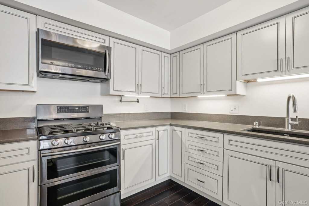 1101 Boston Post Road, Unit #3A, Rye, NY 10580 - Photo 7 of 17