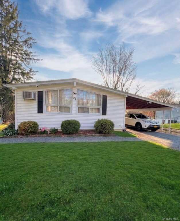 51 N Pascack Road, Nanuet, NY 10954