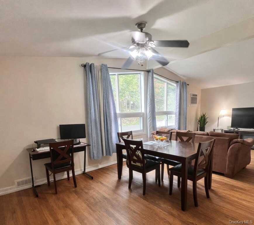 51 N Pascack Road, Nanuet, NY 10954 - Photo 2 of 23