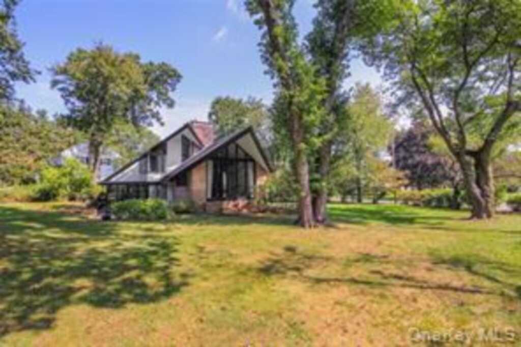 112 Kingsbury Road, New Rochelle, NY 10804 - Photo 18 of 18