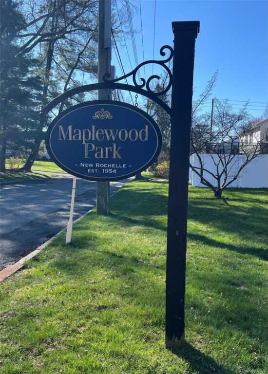 285 Stuart Drive, New Rochelle, NY 10804 - Photo 37 of 37