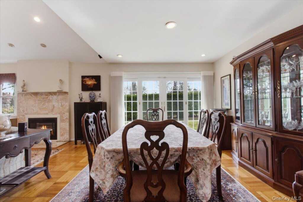 5 Avis Drive, New Rochelle, NY 10804 - Photo 14 of 38