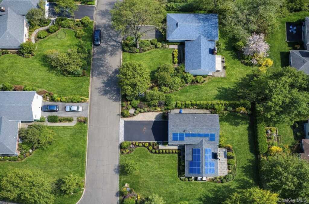 5 Avis Drive, New Rochelle, NY 10804 - Photo 31 of 38