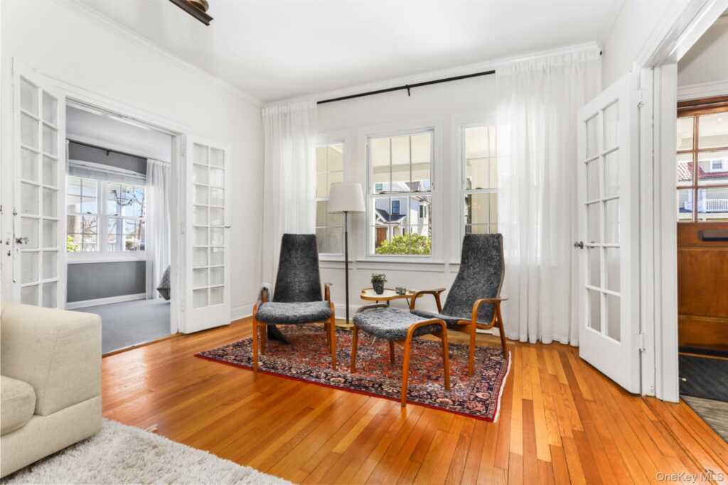 33 Redfield Street, Rye, NY 10580 - Photo 10 of 39