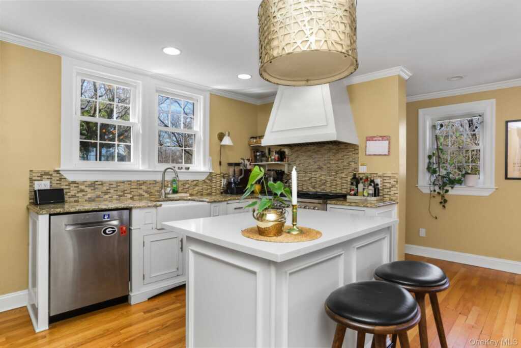 33 Redfield Street, Rye, NY 10580 - Photo 16 of 39