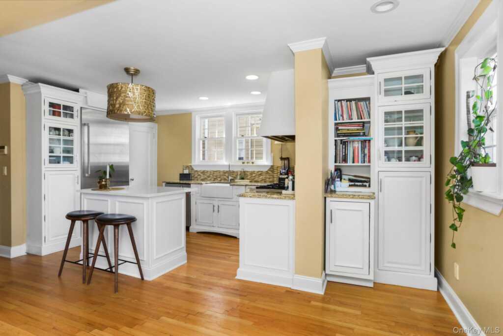 33 Redfield Street, Rye, NY 10580 - Photo 17 of 39